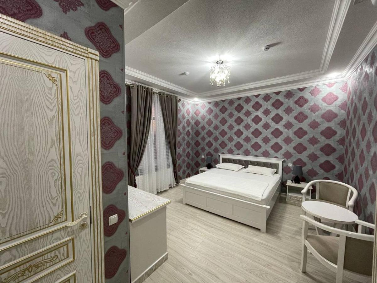Izumrud Palace Samarkand Bagian luar foto