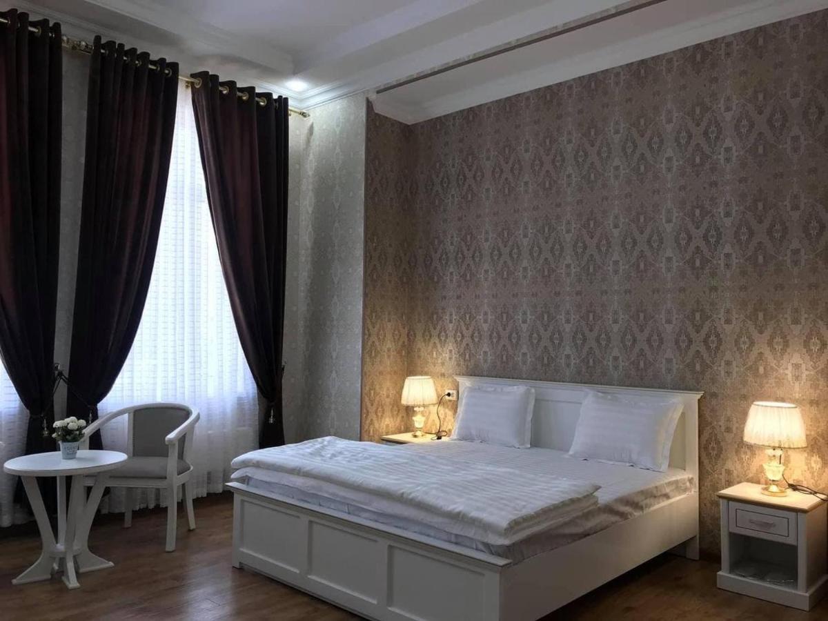 Izumrud Palace Samarkand Bagian luar foto