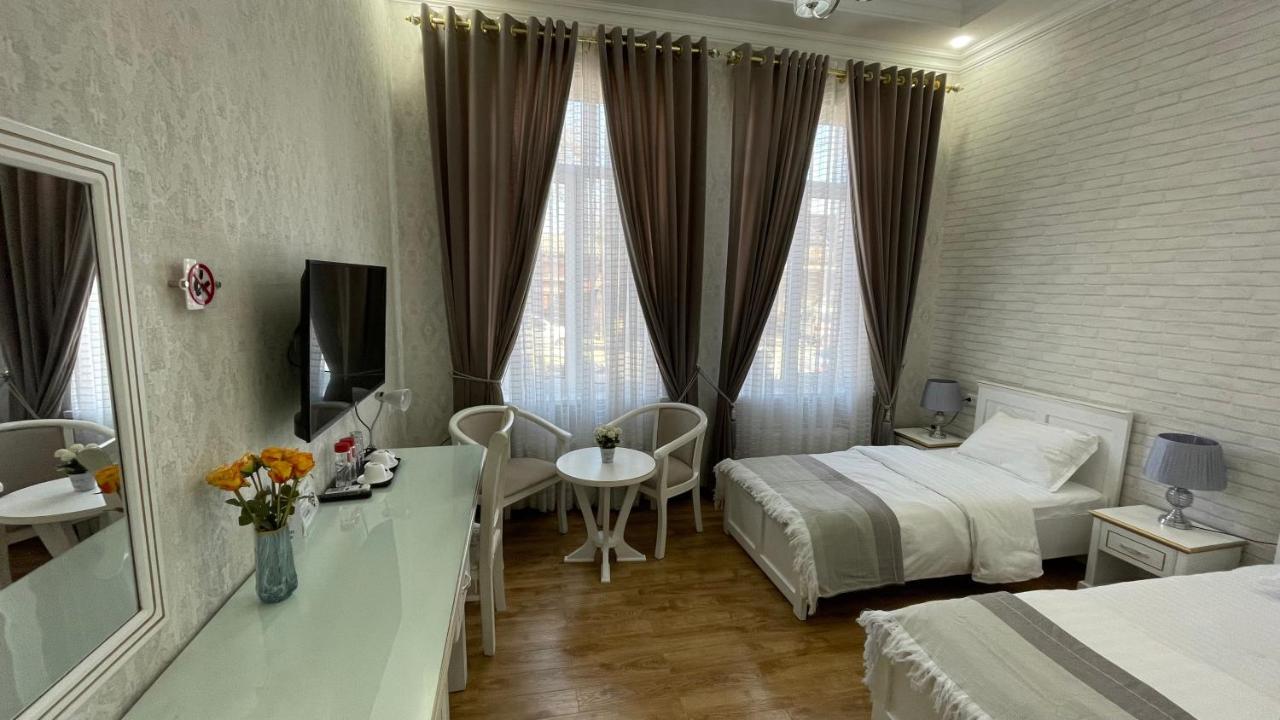 Izumrud Palace Samarkand Bagian luar foto